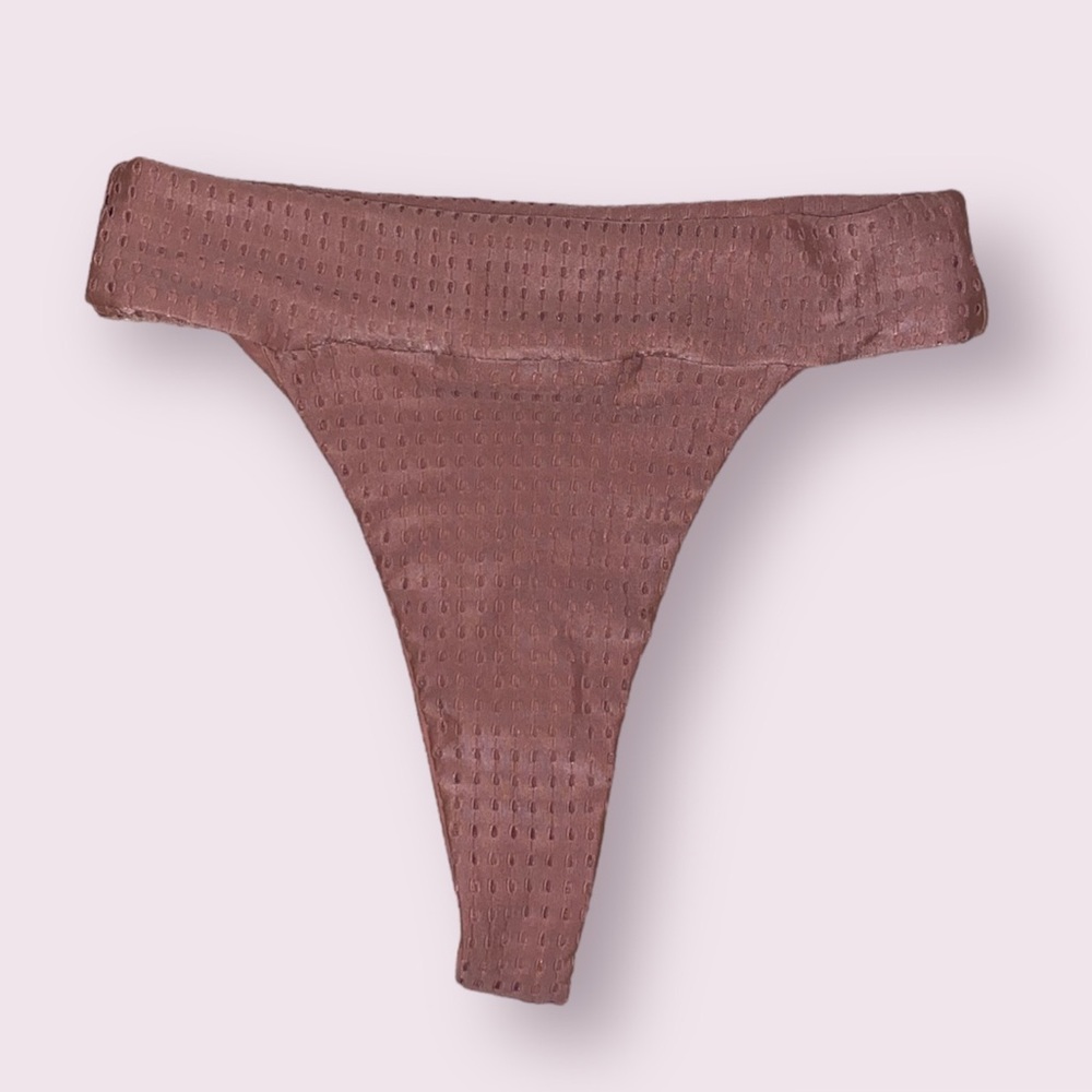Acacia Mateo Bottoms
